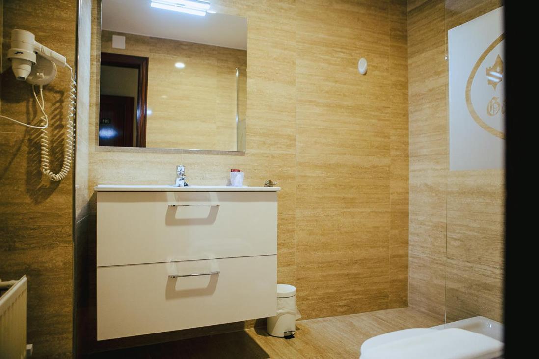 Hotel Ducay Olite Zimmer foto
